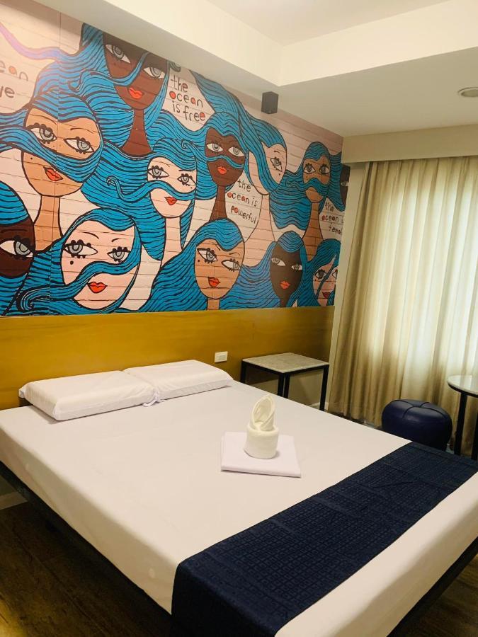 Sultana Ysabella Hotel And Event Las Piñas Eksteriør billede