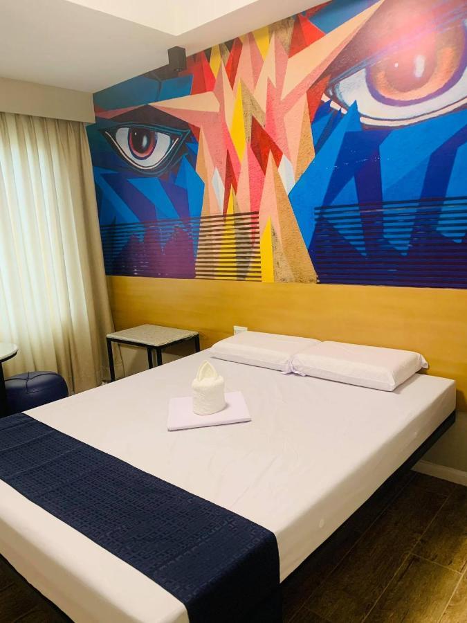 Sultana Ysabella Hotel And Event Las Piñas Eksteriør billede